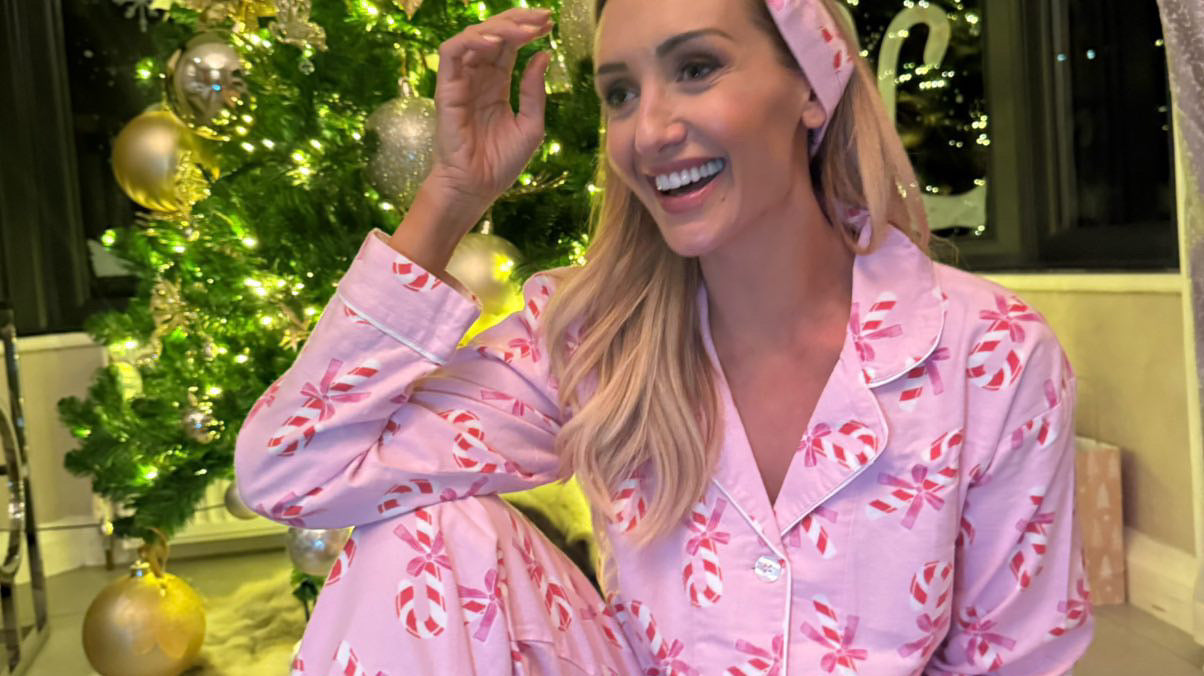 Catherine Tyldesley Spotted in PJ Salvage Candy Cane Pyjamas – Christmas Sleepwear Goals 🎅🍬
