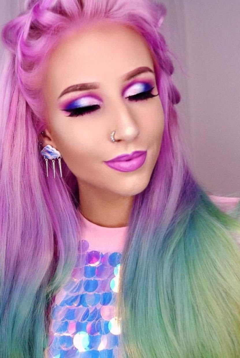 Amy the Mermaid wears Suzywan Deluxe Earrings - Spoiled Brat