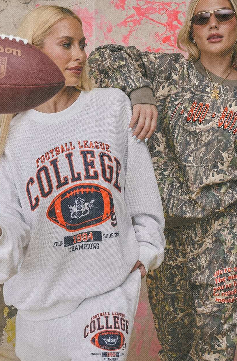 Boys Lie 1-800 Manhunt Kara Crewneck Sweater