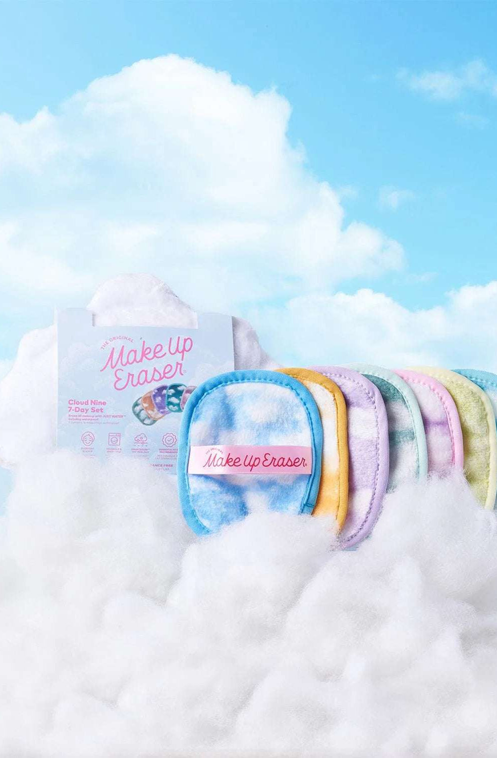 Cloud 9 7-Day MakeUp Eraser Set & Cosmetic Bag Beauty Product by Makeup Eraser as seen on celebrities