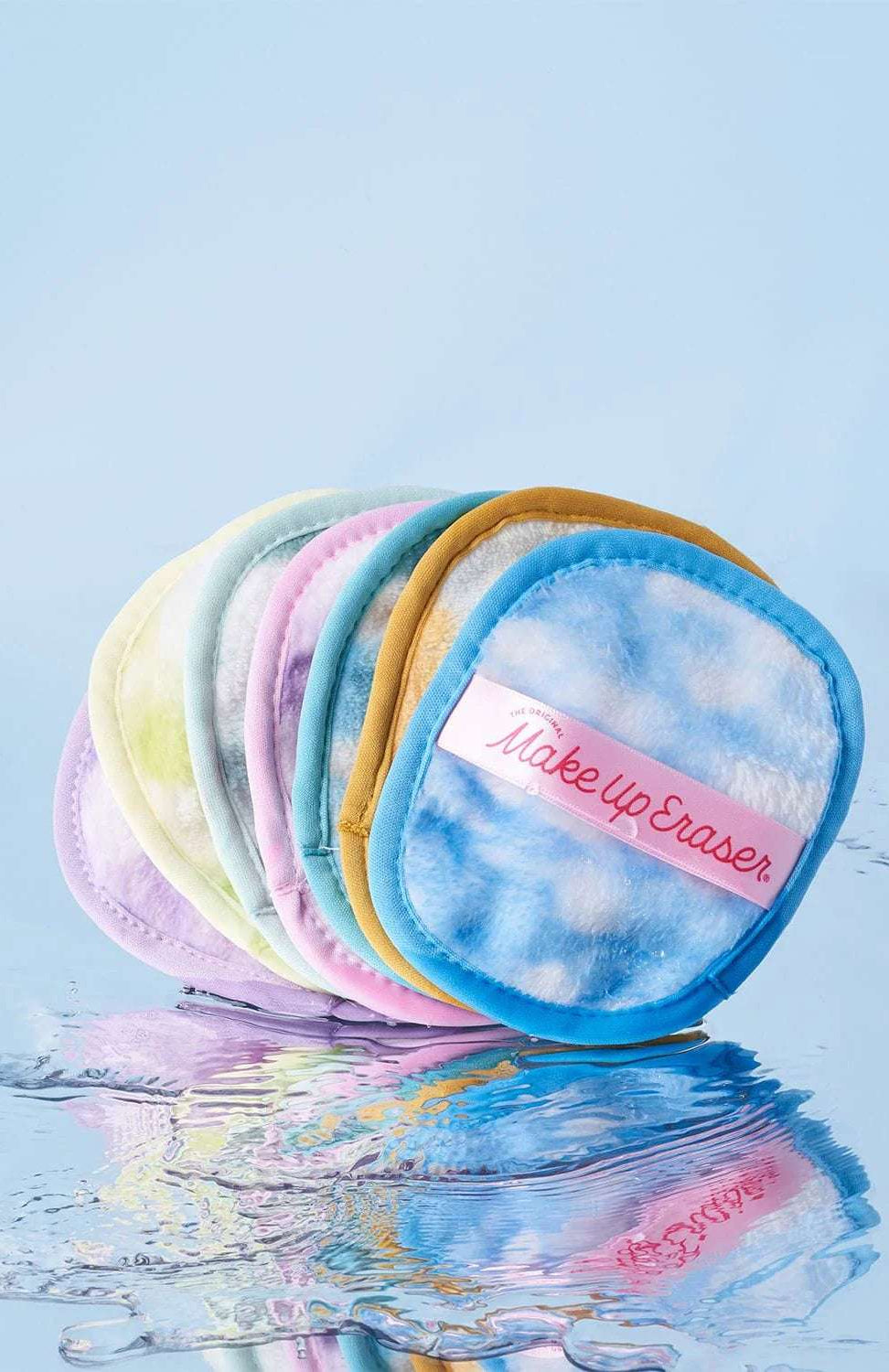 Cloud 9 7-Day MakeUp Eraser Set & Cosmetic Bag Beauty Product by Makeup Eraser as seen on celebrities