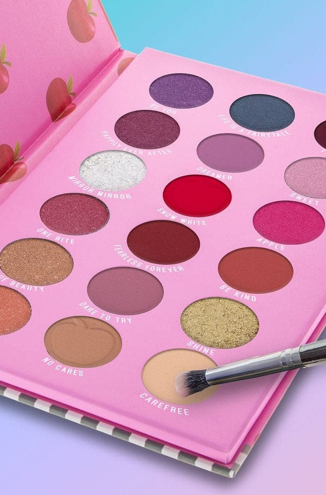 Disney Snow White Eyeshadow Palette Eyeshadow by Mad Beauty as seen on celebrities