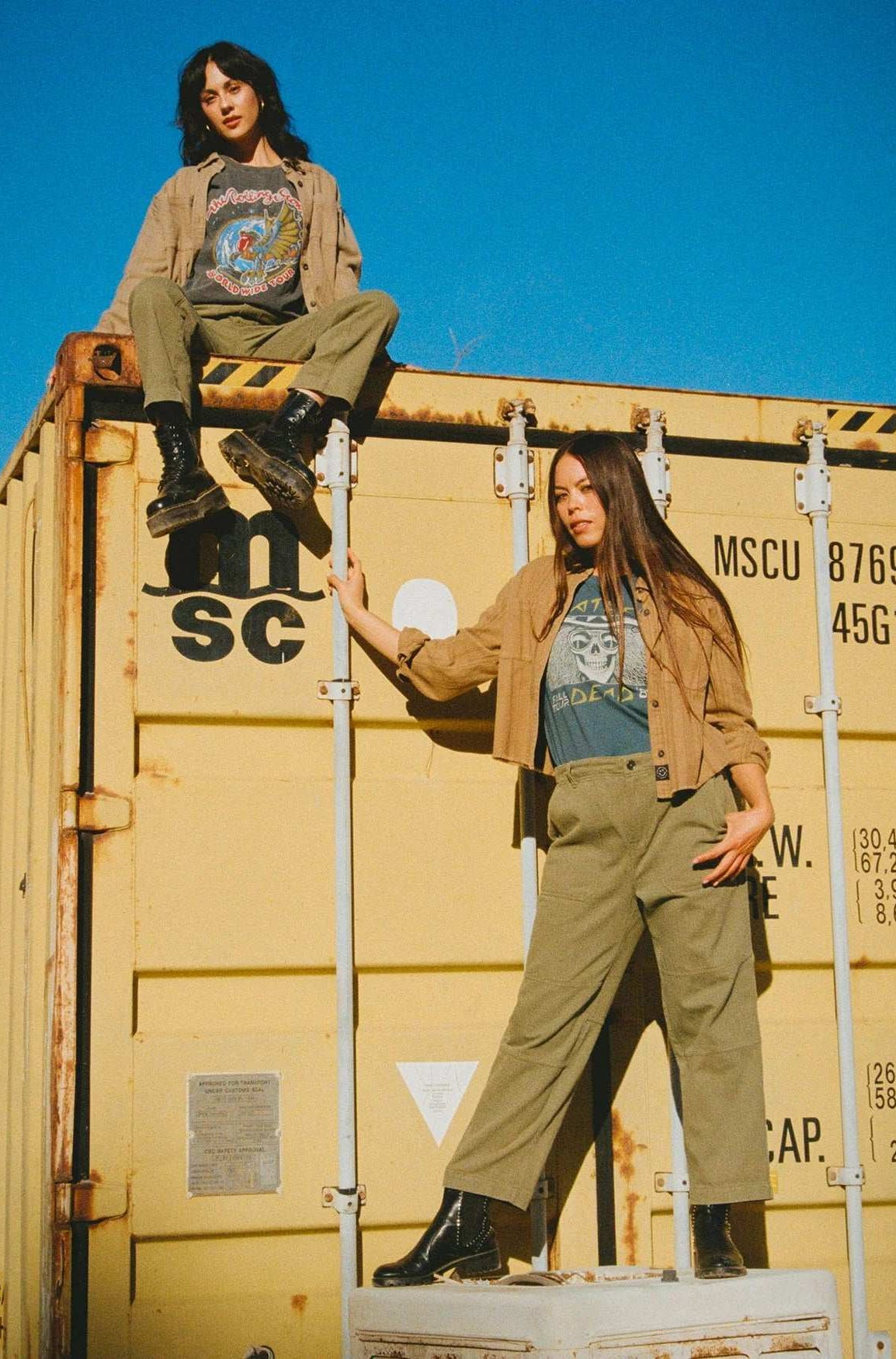 Junk Food Grateful Dead Oakland 1985 Tee T-Shirt by Junk Food as seen on celebrities