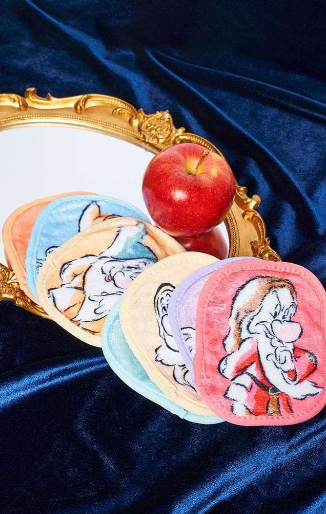 Makeup Eraser Disney Snow White 7 Day Set Beauty Product by Makeup Eraser as seen on celebrities