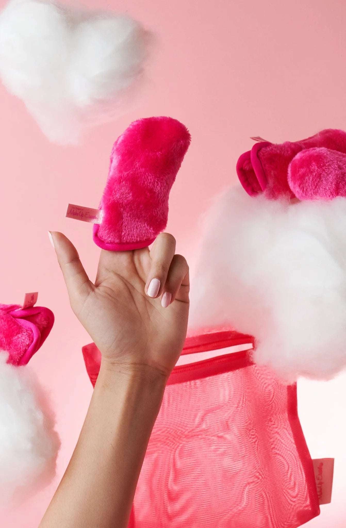 Makeup Eraser Eye Mitt Beauty Product by Makeup Eraser as seen on celebrities