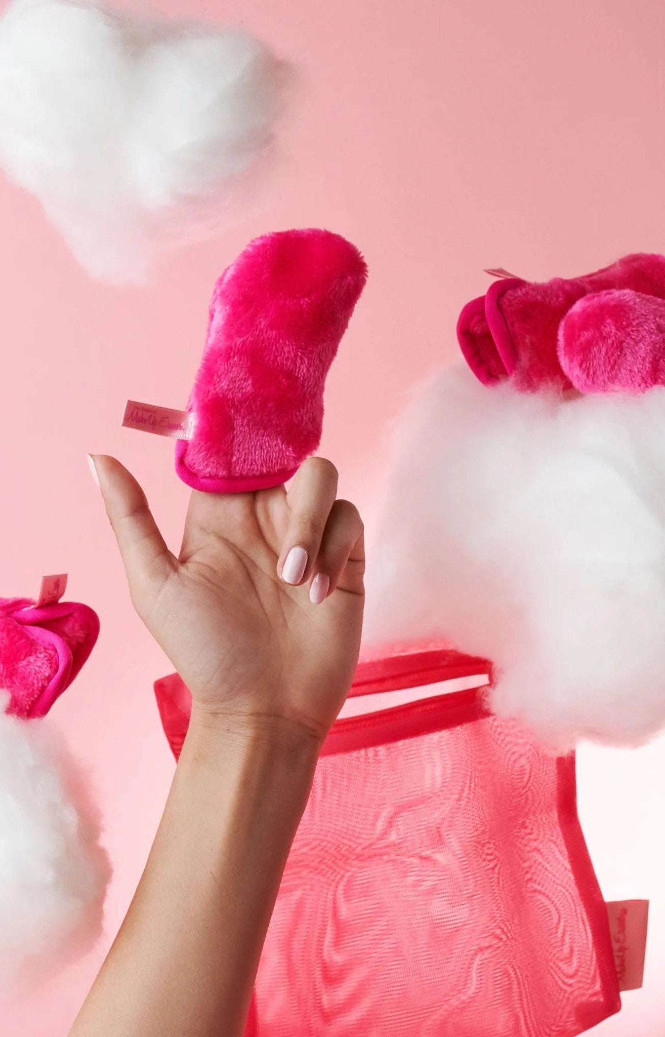 Makeup Eraser Eye Mitt Beauty Product by Makeup Eraser as seen on celebrities