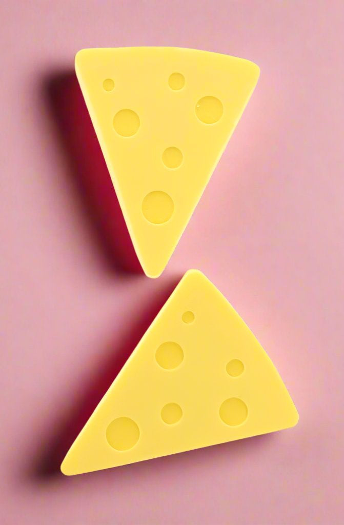 Warner Brothers Tom & Jerry Make Up Sponge Duo Beauty Product by Mad Beauty as seen on celebrities