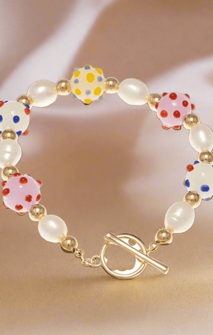 Sofia Richie x 8 Other Reasons Glass Bead Charm Bracelet | Bracelet by 8 Other Reasons | Shop Premium Boutique Fashion at Spoiled Brat | Trendy Y2K style. '_badge_Celeb_Pick, 2000, 8 Other Reasons | Image 4