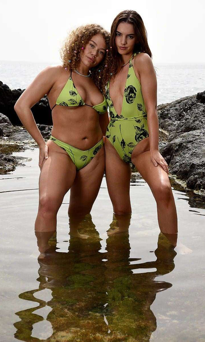 Bitching & Junkfood DUA Bikini Top Neon Rose - Spoiled Brat