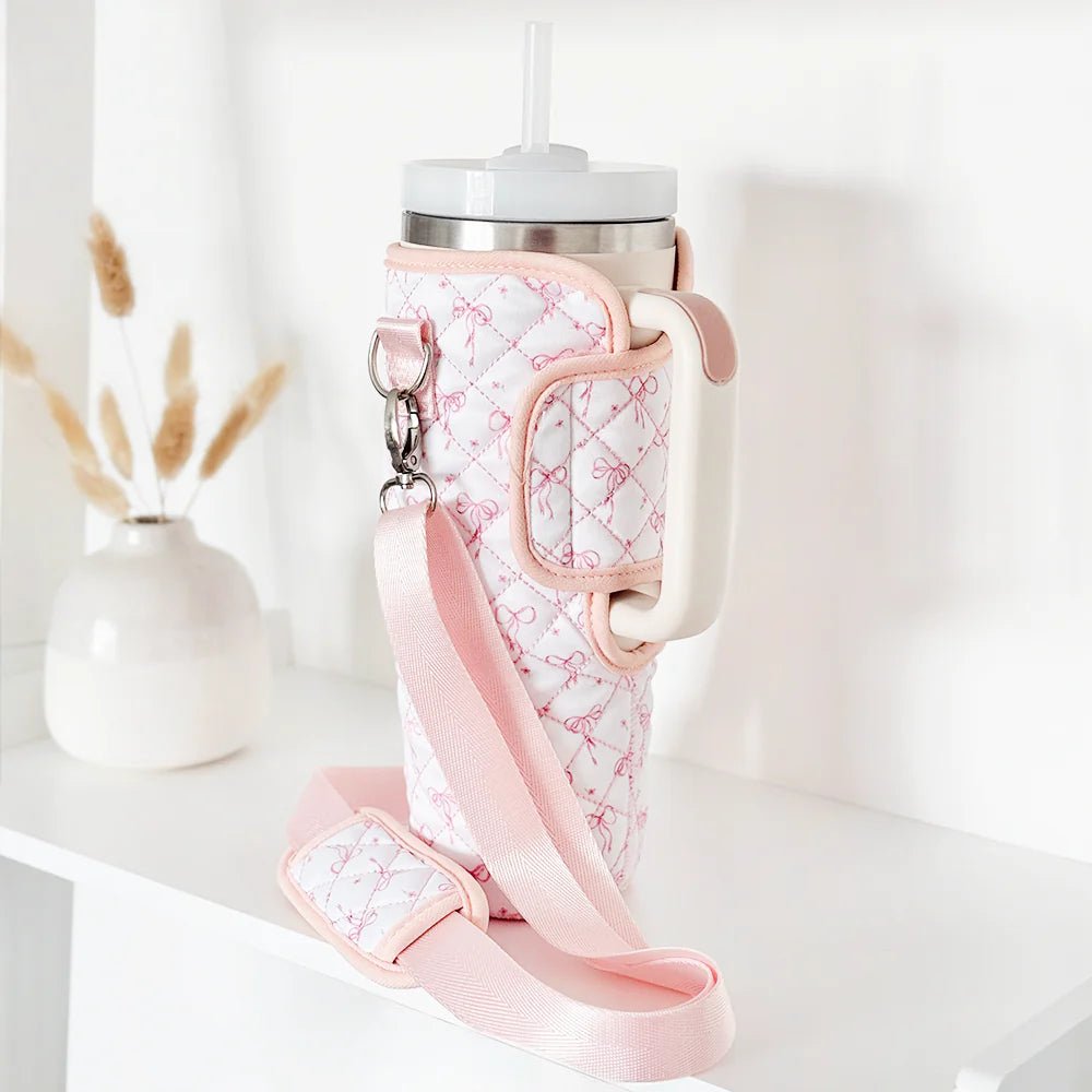 Coconut Lane Quilted Dainty Bows Tumbler Carry Case by Coconut Lane – Water Bottle – | Spoiled Brat UK
