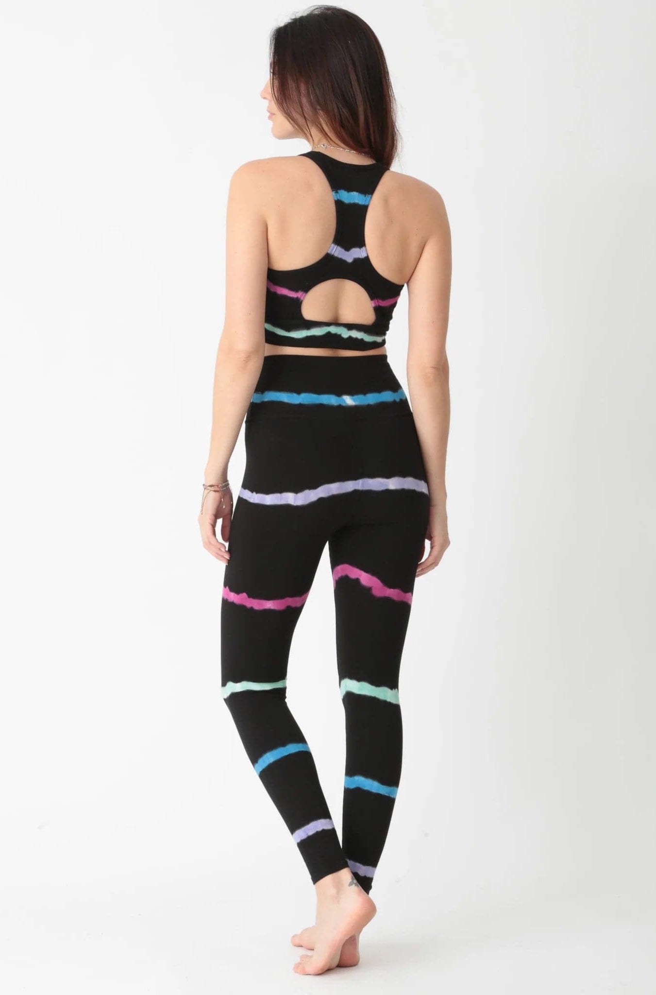 Shop Electric and Rose Electric & Rose Sunset Onyx Leggings as seen on Malin Andersson Leggings for women – premium loungewear and festival fashion at Spoiled Brat