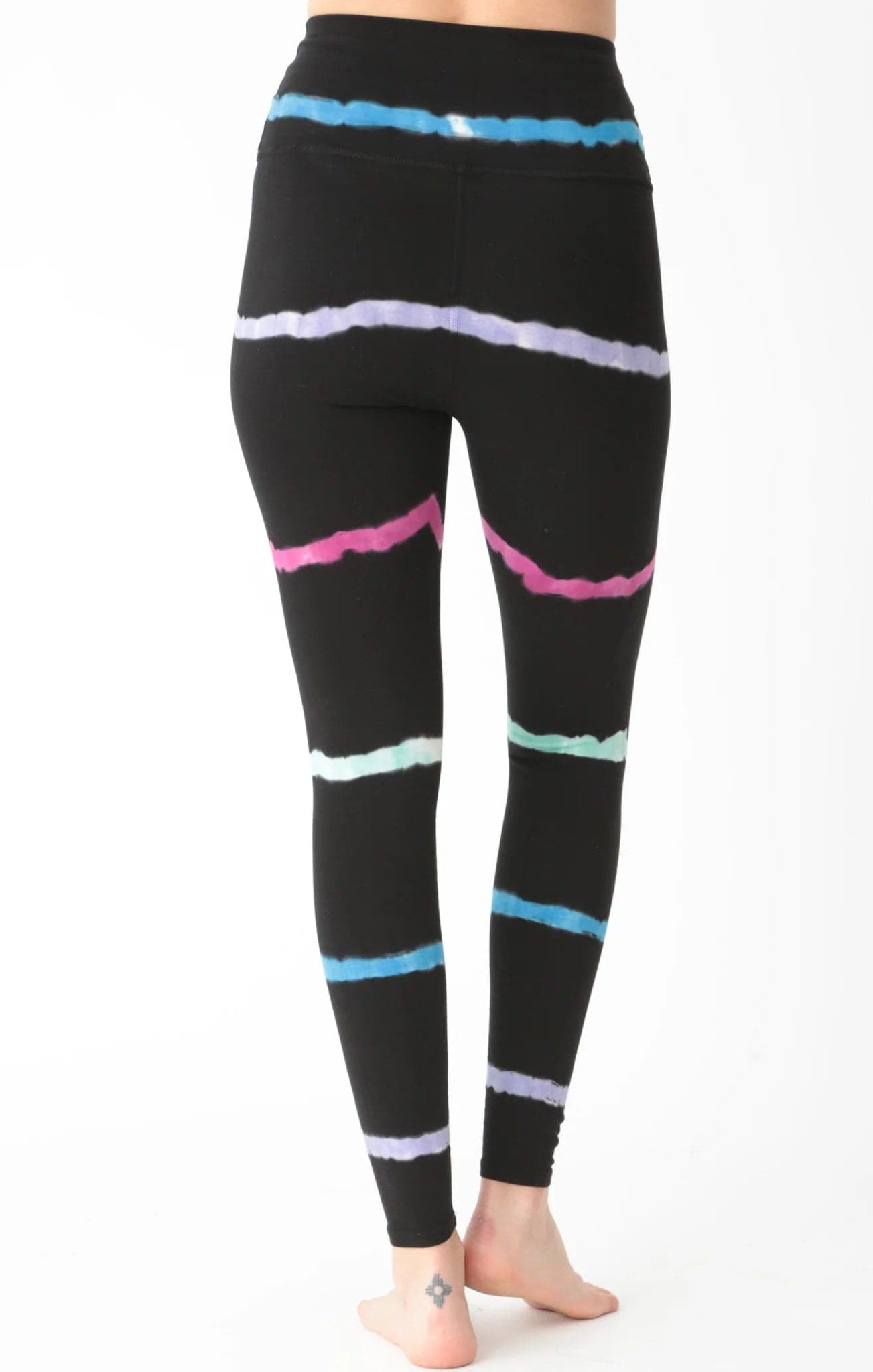 Electric & Rose Sunset Onyx Leggings as seen on Malin Andersson - Spoiled Brat