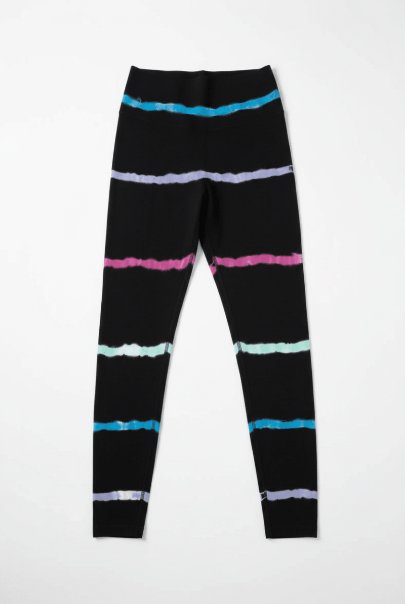 Shop Electric and Rose Electric & Rose Sunset Onyx Leggings as seen on Malin Andersson Leggings for women – premium loungewear and festival fashion at Spoiled Brat