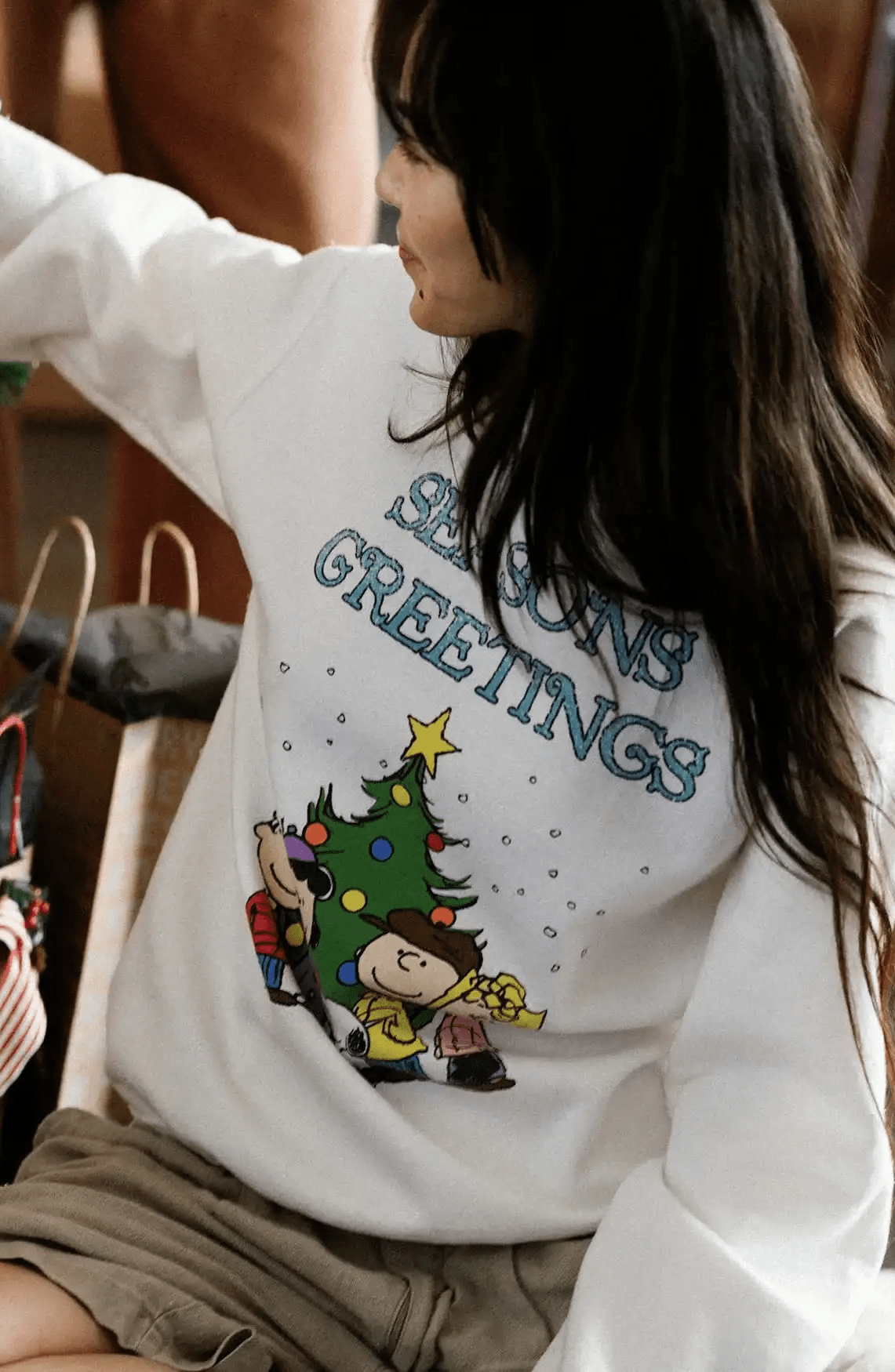 JUNKFOOD Peanuts Seasons Greetings Christmas Jumper by Junk Food – Jumper – S | Spoiled Brat UK