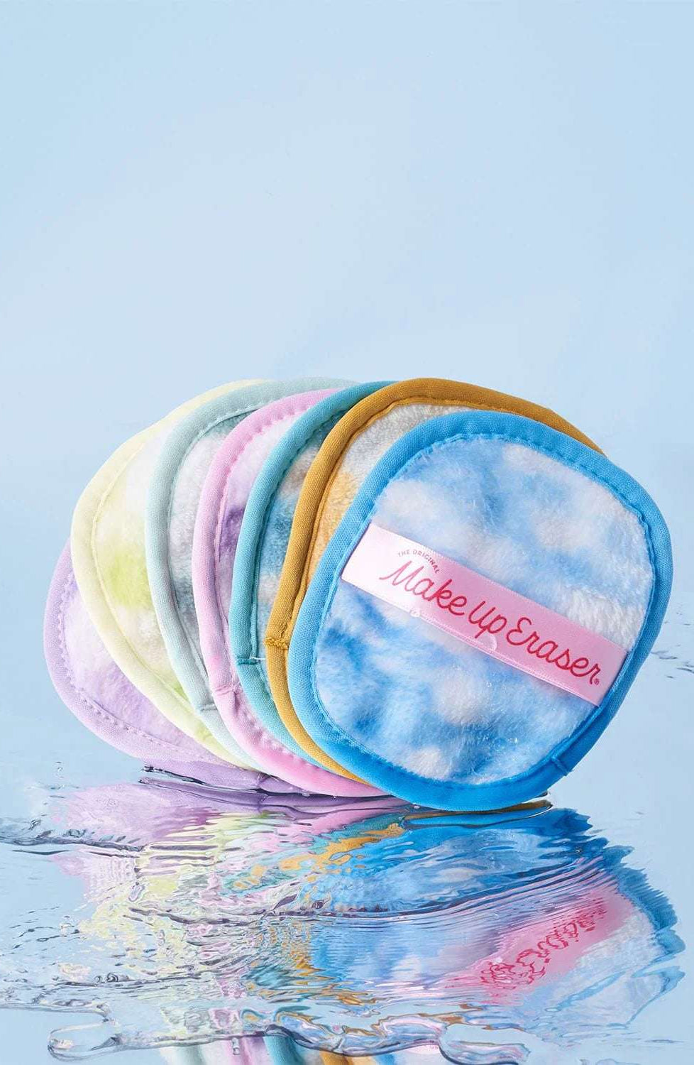 Shop Makeup Eraser Cloud 9 7 - Day MakeUp Eraser Set & Cosmetic Bag Beauty Product for women – premium loungewear and festival fashion at Spoiled Brat