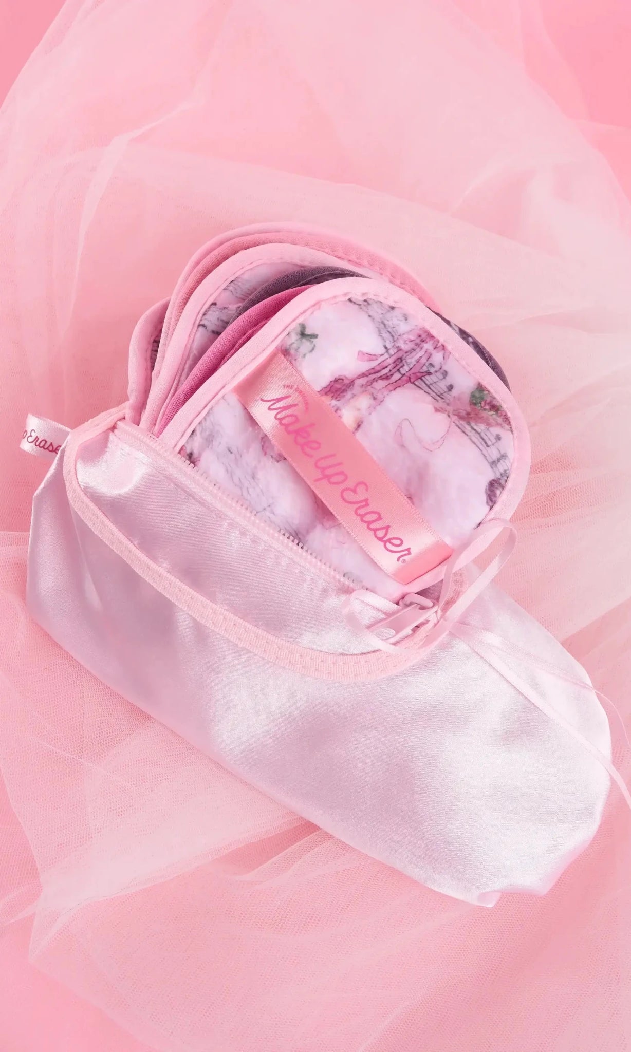 Makeup Eraser Ballet Core 7 - Day Gift Set - Spoiled Brat