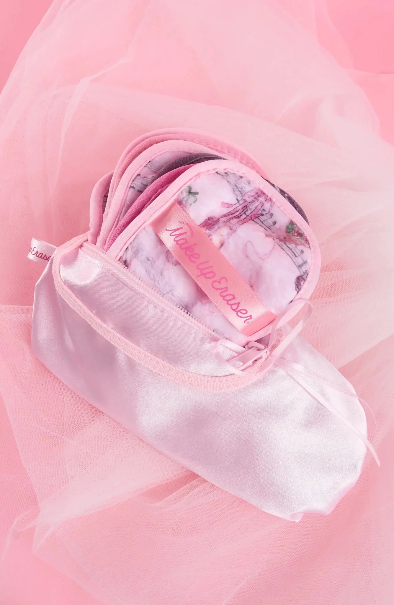 Shop Makeup Eraser Makeup Eraser Ballet Core 7 - Day Gift Set Beauty Product for women – premium loungewear and festival fashion at Spoiled Brat