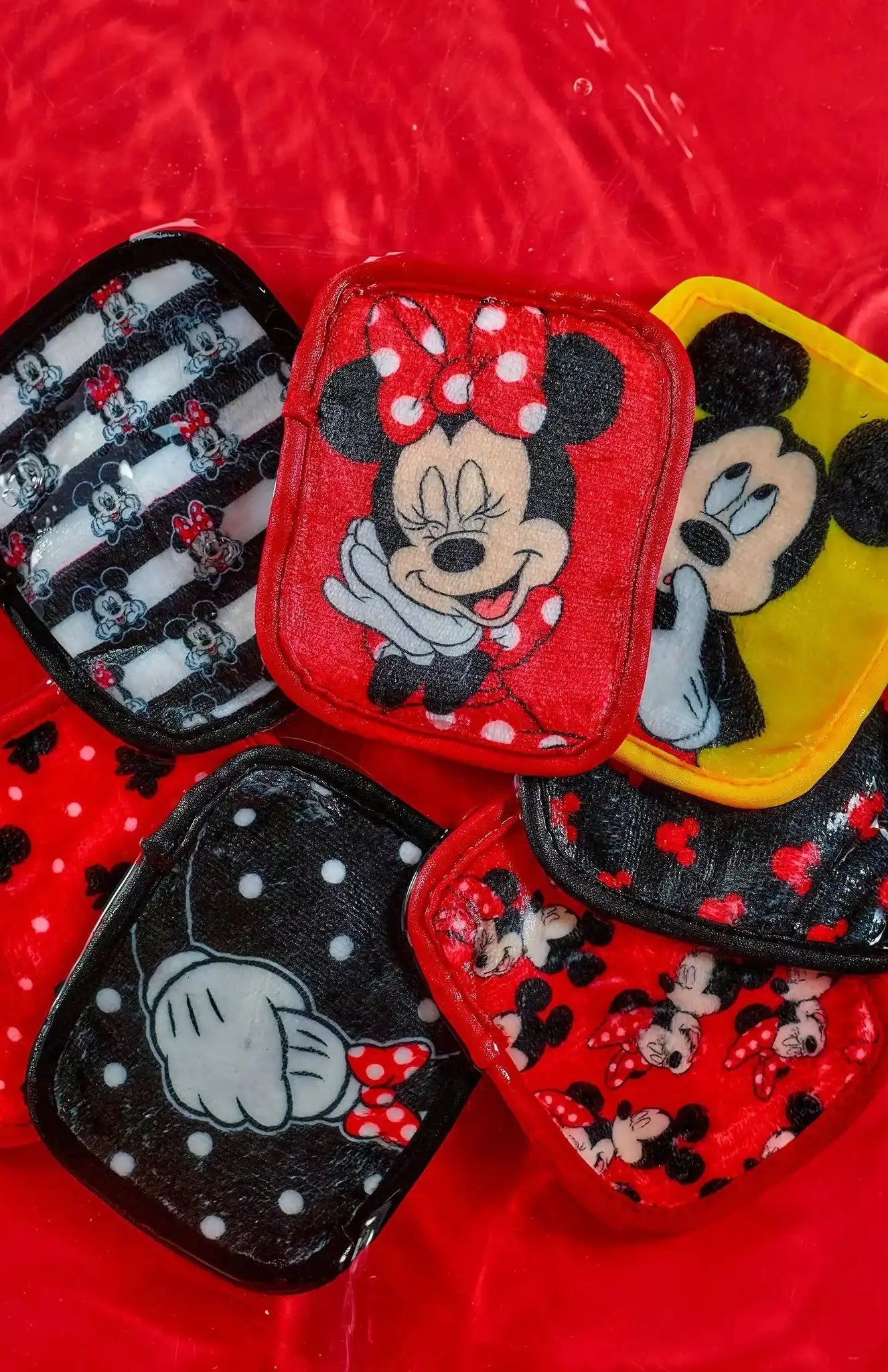 Makeup Eraser Mickey & Minnie 7-Day Set Beauty Product by Makeup Eraser as seen on celebrities