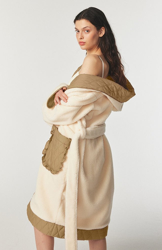 Shop Pixie and Peach Pixie & Peach Cindy Borg Bath Robe Bath Robe for women – premium loungewear and festival fashion at Spoiled Brat