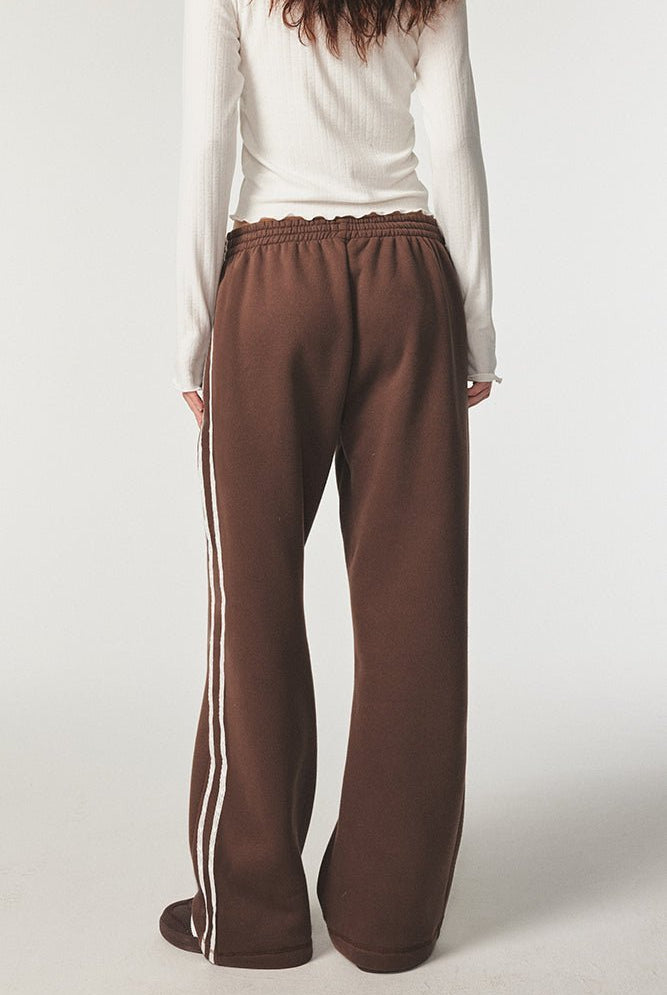 Shop Pixie and Peach Pixie & Peach Pixie Straight Leg Sweat Pant Sweatpants for women – premium loungewear and festival fashion at Spoiled Brat