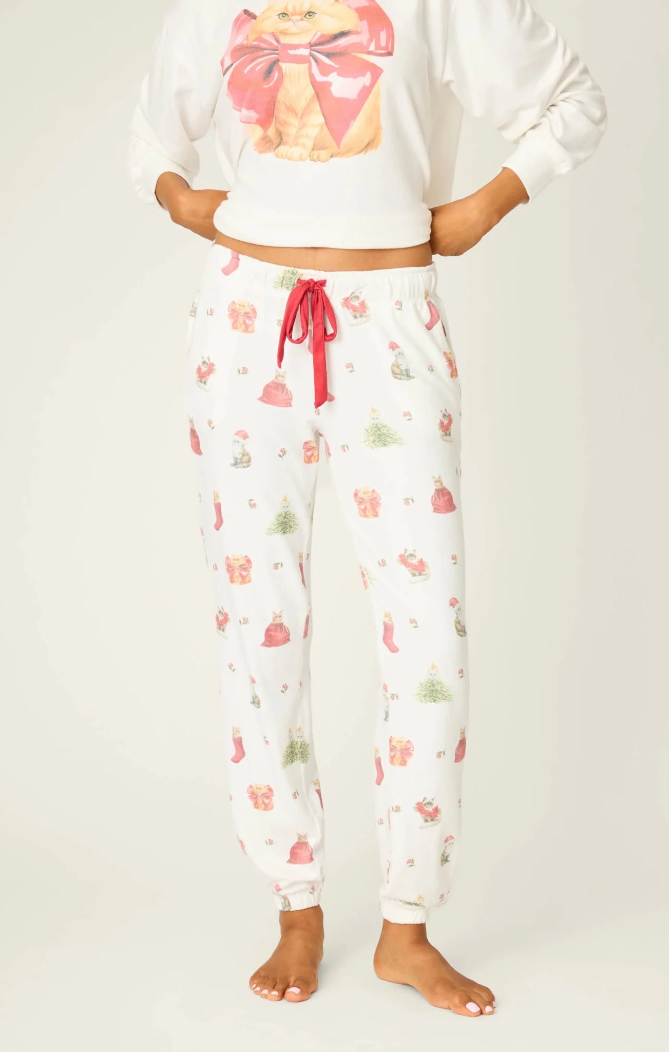 PJ Salvage Feline Festive Cat Print Banded PJ Pants as seen on Chloe Sims - Spoiled Brat