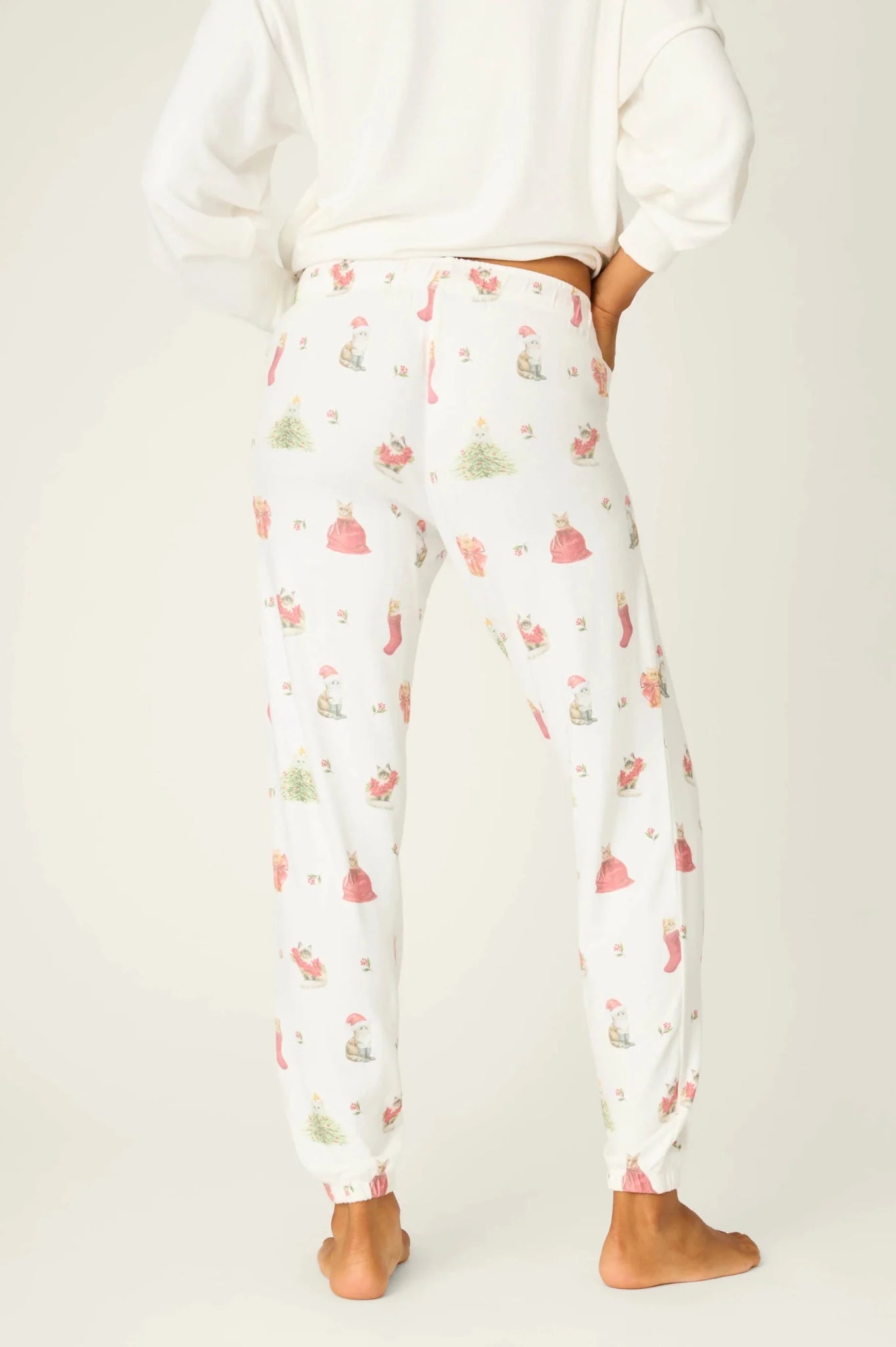 PJ Salvage Feline Festive Cat Print Banded PJ Pants as seen on Chloe Sims - Spoiled Brat