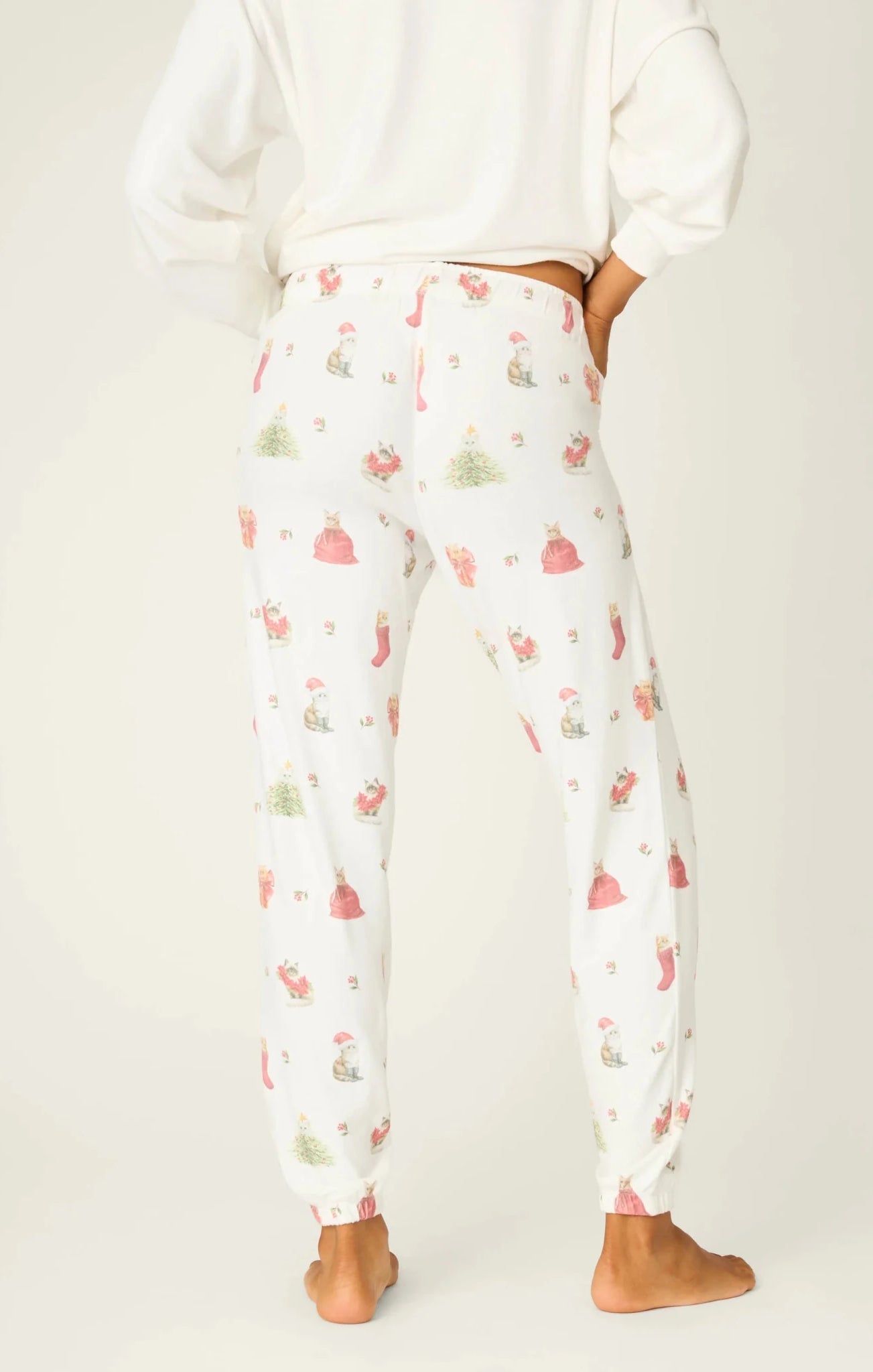 PJ Salvage Feline Festive Cat Print Banded PJ Pants as seen on Chloe Sims - Spoiled Brat