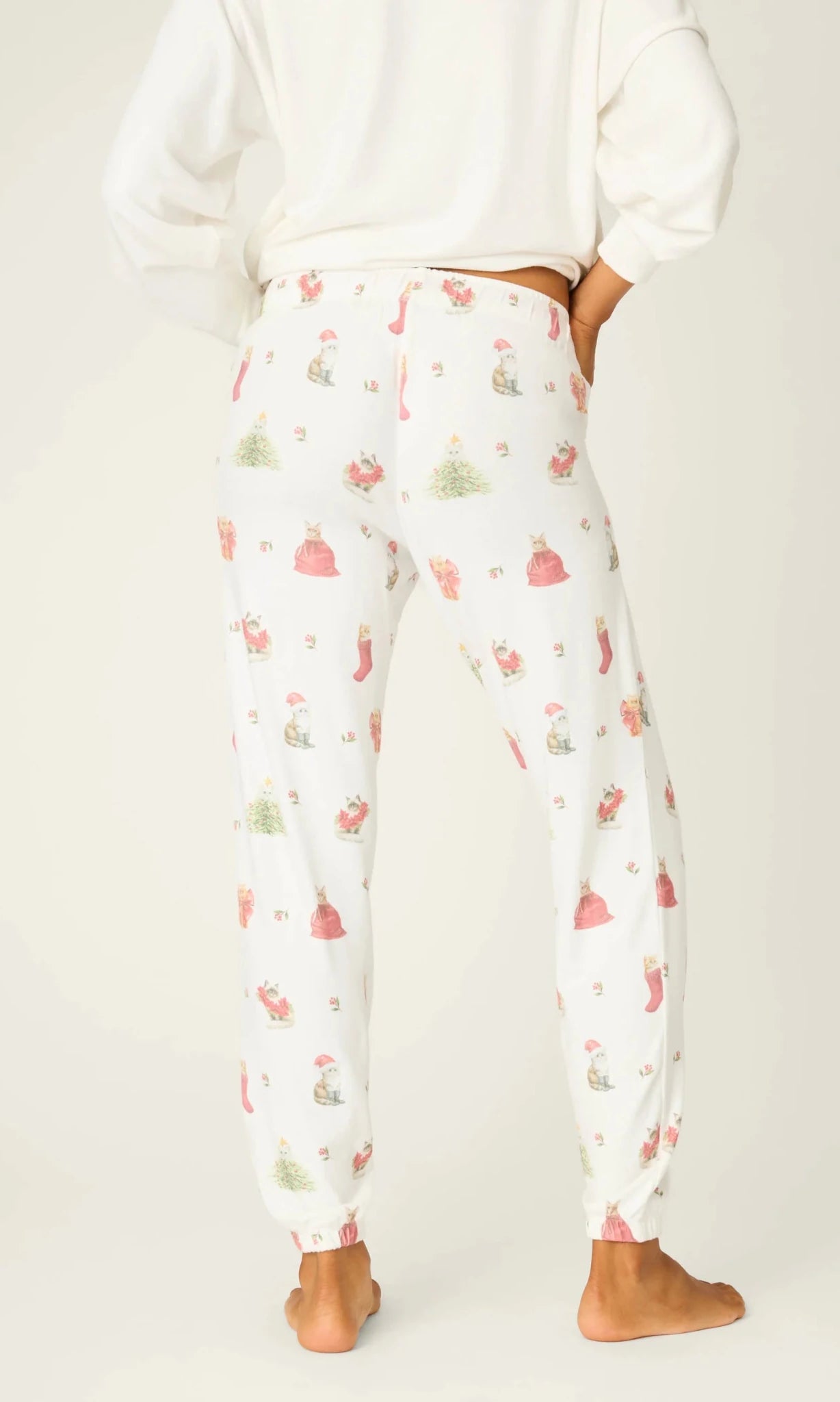 PJ Salvage Feline Festive Cat Print Banded PJ Pants as seen on Chloe Sims - Spoiled Brat