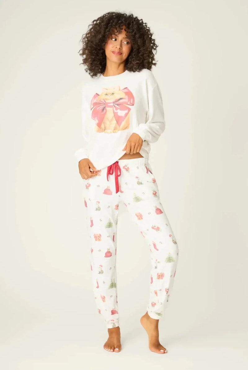 Shop PJ Salvage PJ Salvage Feline Festive Cat Print Banded PJ Pants as seen on Chloe Sims Pyjamas for women – premium loungewear and festival fashion at Spoiled Brat