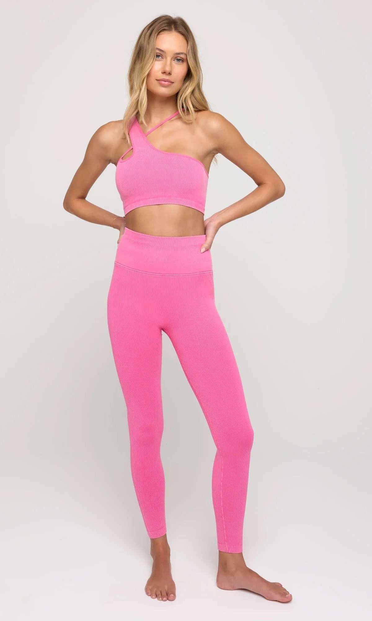 Shop Spiritual Gangster Spiritual Gangster Love Sculpt Seamless 7/8 Legging Leggings for women – premium loungewear and festival fashion at Spoiled Brat