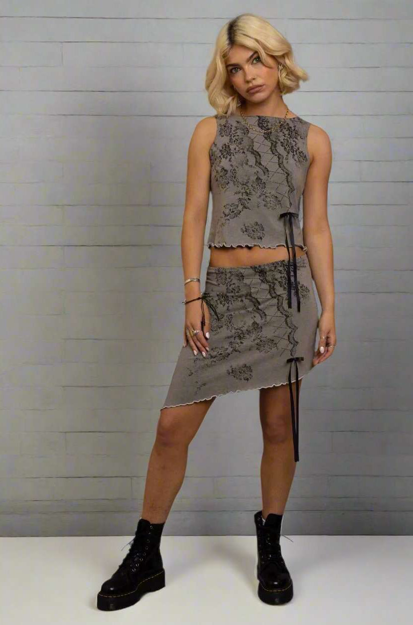 Daisy Street Asymmetrical Skirt with Print & Bow Detail Mini Skirt by Daisy Street as seen on celebrities