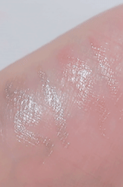 TonyMoly Lovely Beam Glitter Liner Beauty Product by Tony Moly as seen on celebrities