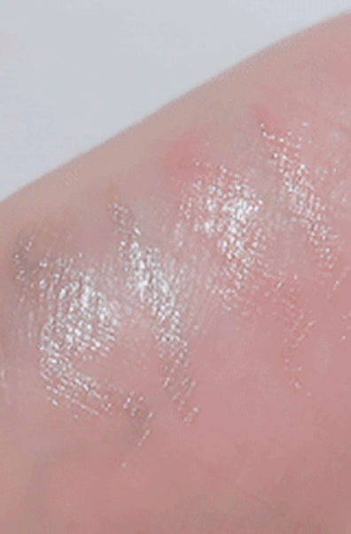 TonyMoly Lovely Beam Glitter Liner Beauty Product by Tony Moly as seen on celebrities