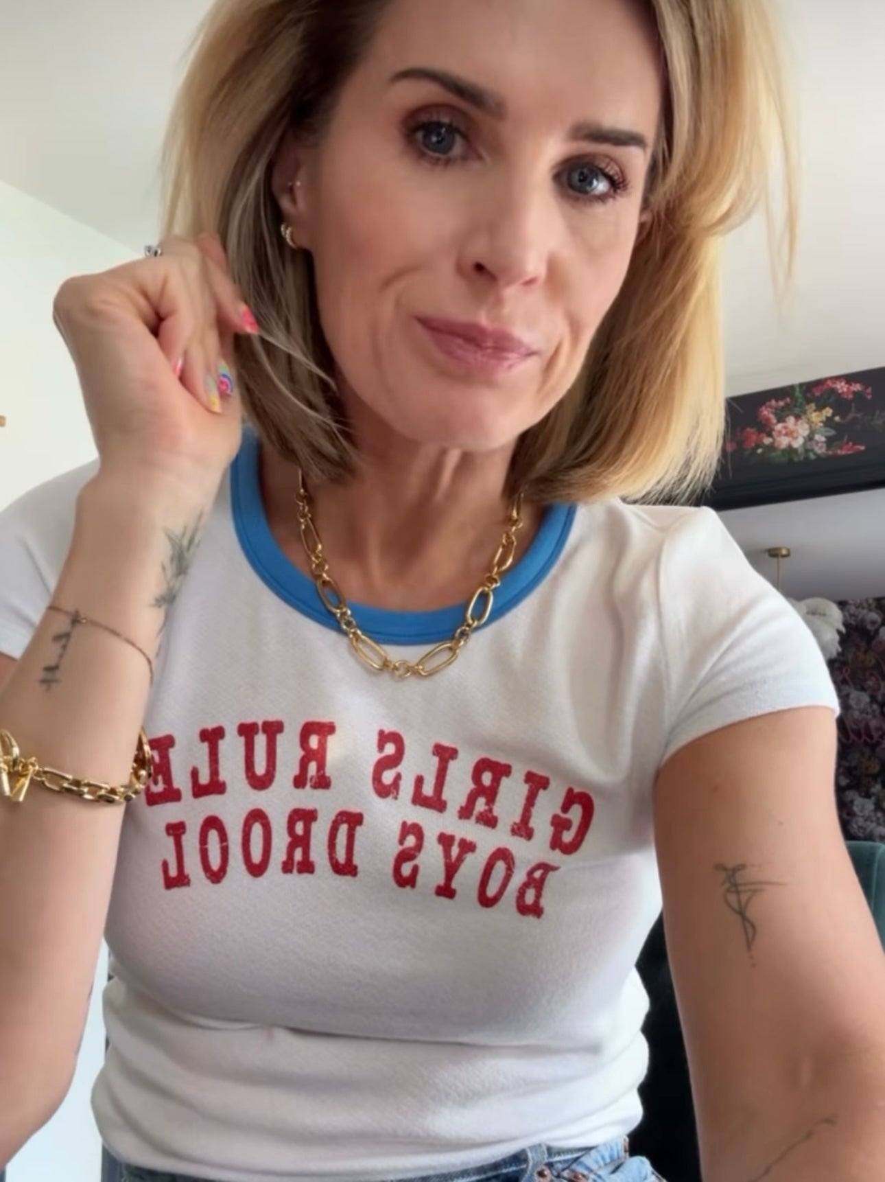 Girls Rule, Boys Drool: Sarah Jayne Dunn Shows Us How to Wear the Ultimate Statement Tee