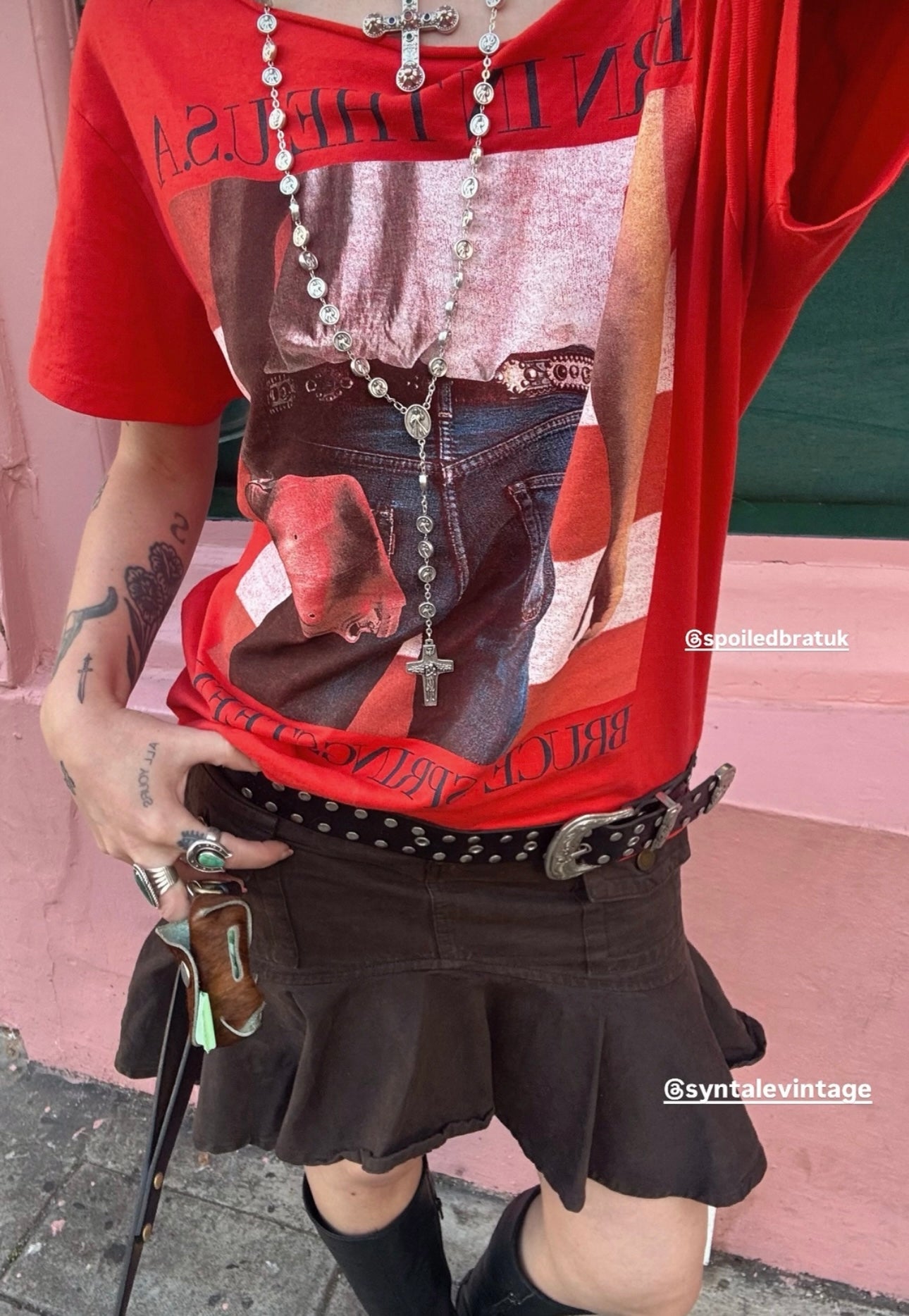 🎸 Sara Louise Thomas Serving Rebel Energy in Our Daydreamer LA Bruce Springsteen Tee