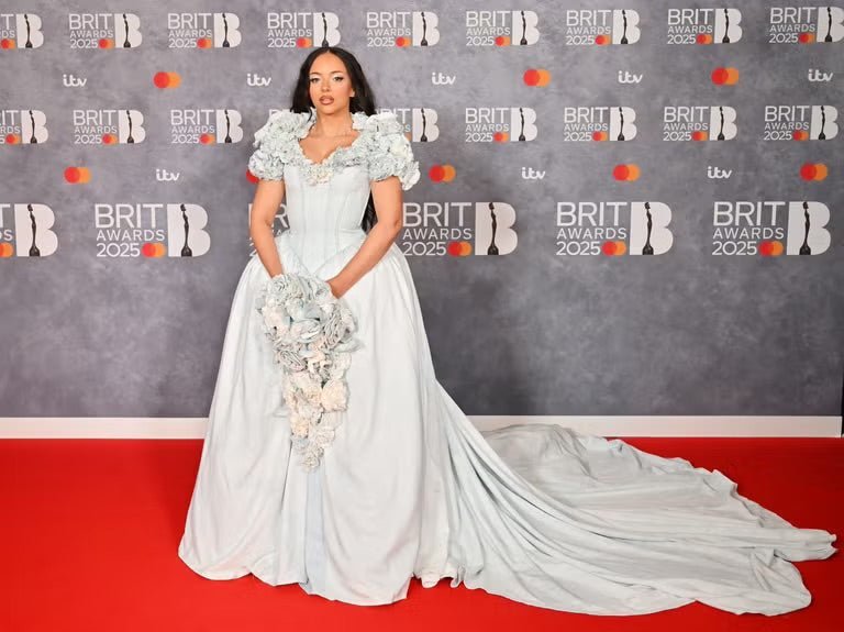 Jade Thirlwall Style Guide - Spoiled Brat 
