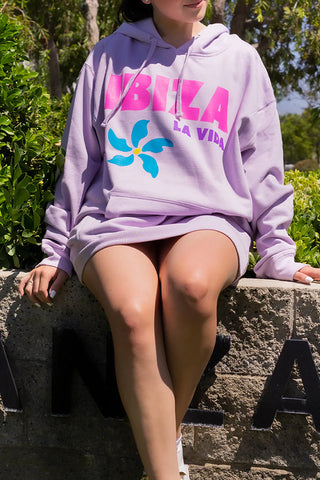 Oversized Clothing - Shop Womens Oversized Sweaters, Hoodie & Tees Online