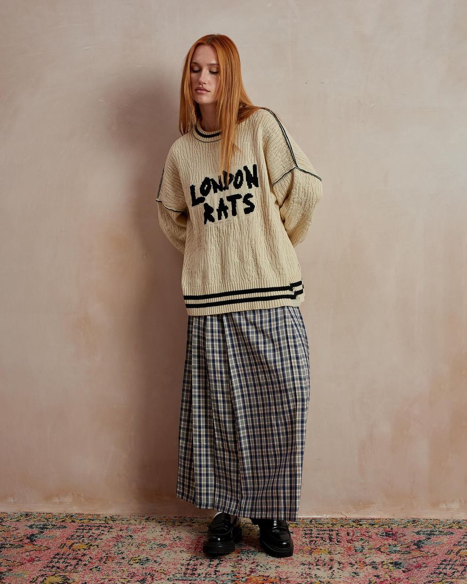 Womens Unconventional Fashion - Spoiled Brat 