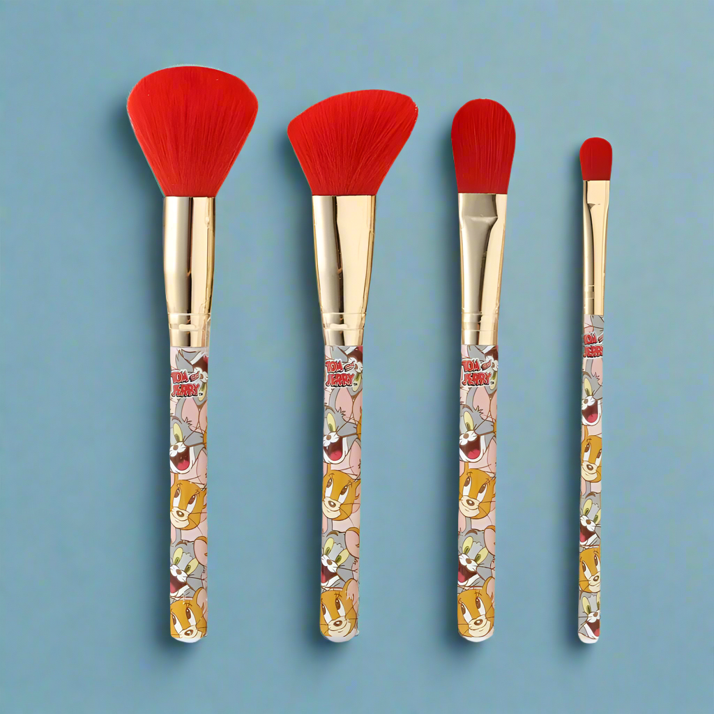 Shop Mad Beauty Warner Brothers Tom & Jerry Cosmetic Brush Set online at Spoiled Brat