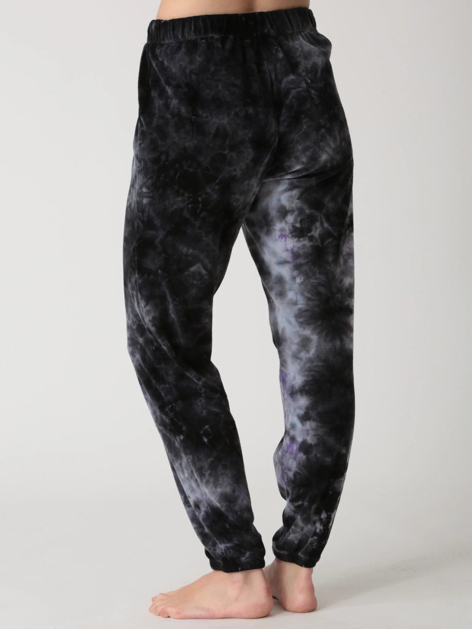 Electric & Rose Siesta Velour Sweatpants Jogger Bottoms by Electric and Rose as seen on celebrities