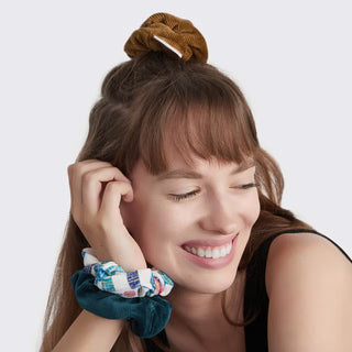 Shop Kitsch Welcome To California Stranger Things Hair Accessories Kit - Spoiled Brat  Online