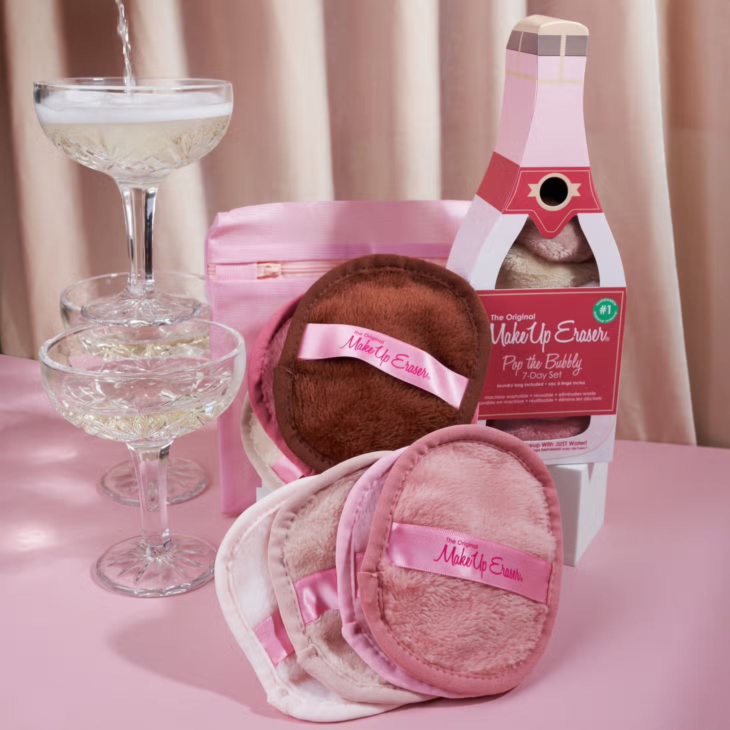 Shop Makeup Eraser Makeup Eraser Pop the Bubbly 7-Day Set online at Spoiled Brat