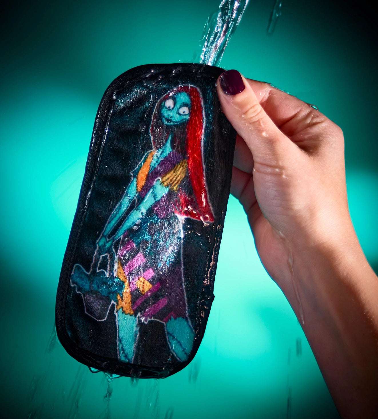 Shop Makeup Eraser Makeup Eraser Disney Nightmare Before Christmas 5pc Mini Set Beauty Product for women – premium loungewear and festival fashion at Spoiled Brat