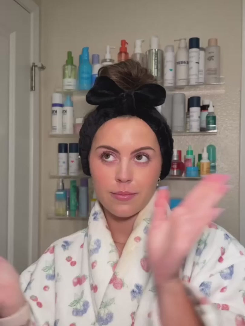 Makeup Eraser Seashells 7-Day Set Beauty Product by Makeup Eraser as seen on celebrities