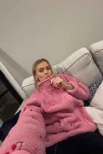 Shop Beach Riot Beach Riot Bennie Fleece Jacket as seen on Chloe Meadows Jacket for women – premium loungewear and festival fashion at Spoiled Brat