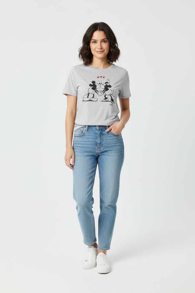 JUNKFOOD Disney Mickey and Minnie Kisses T-Shirt - Spoiled Brat