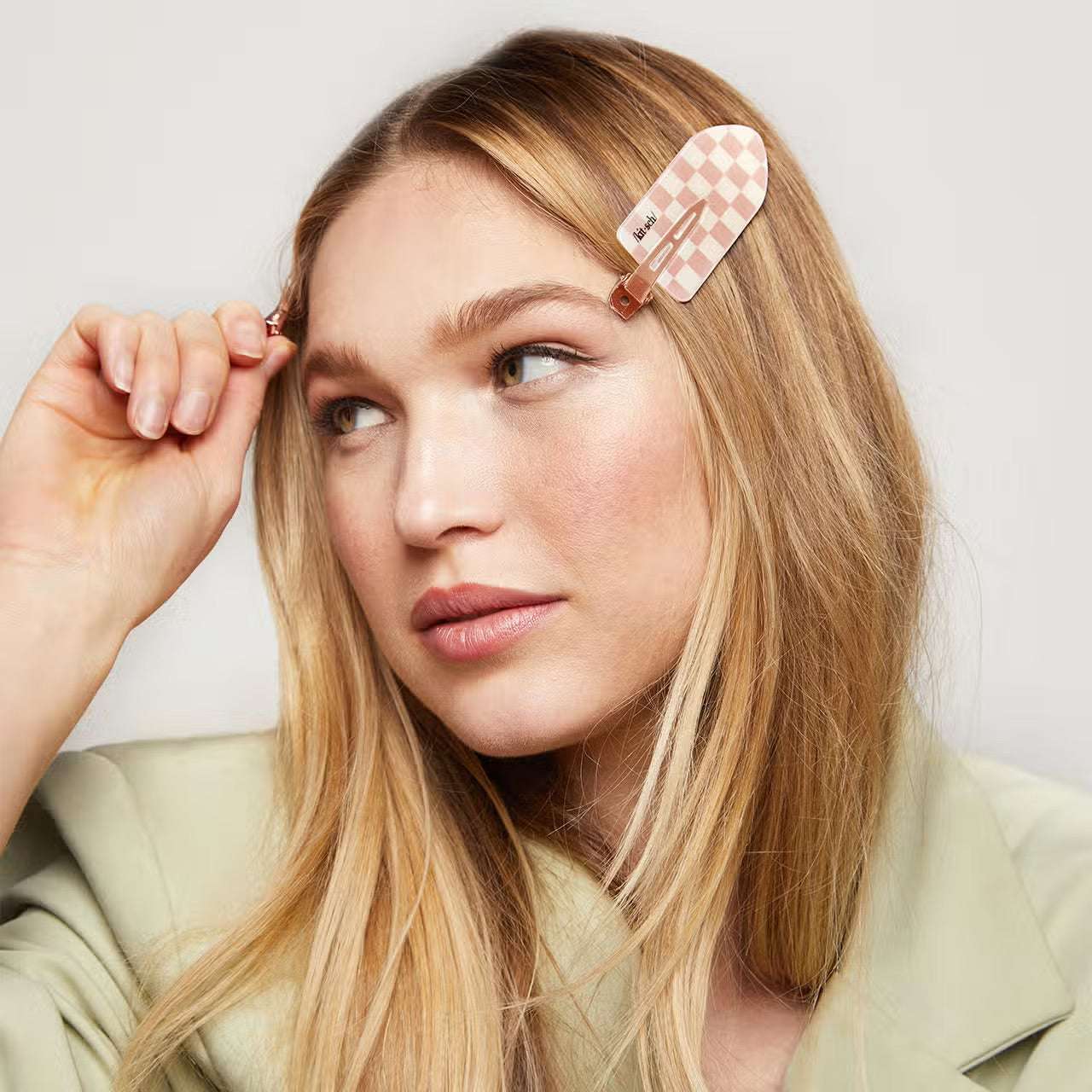 Shop Kitsch Kitsch Recycled Plastic Xl Creaseless Hair Clips 2pc Set Hair Slides for women – premium loungewear and festival fashion at Spoiled Brat