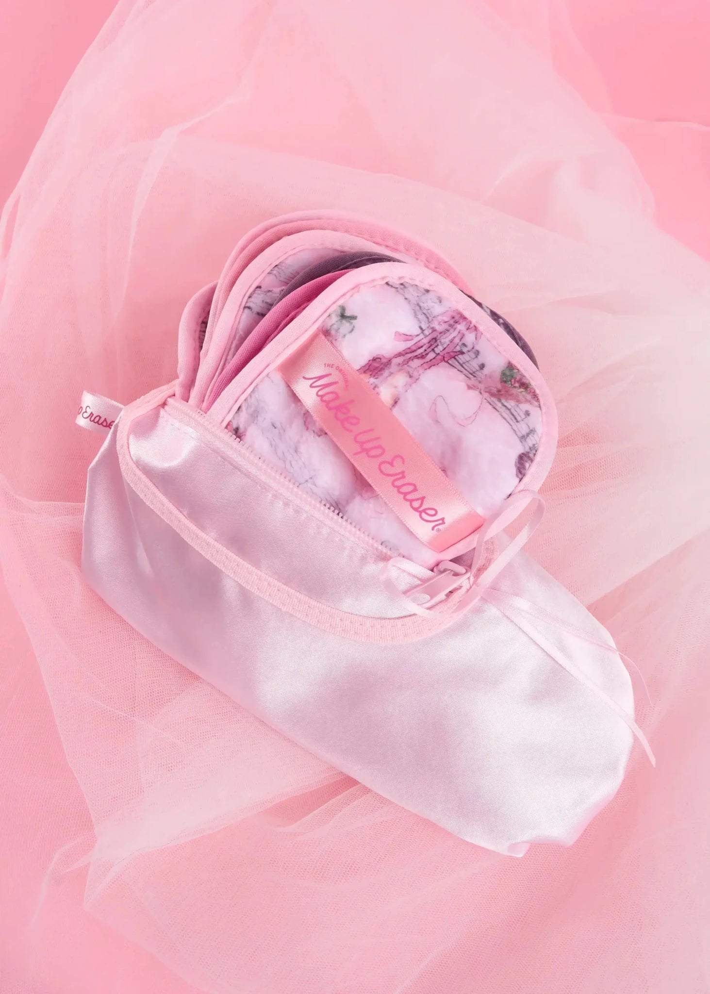 Makeup Eraser Ballet Core 7 - Day Gift Set - Spoiled Brat