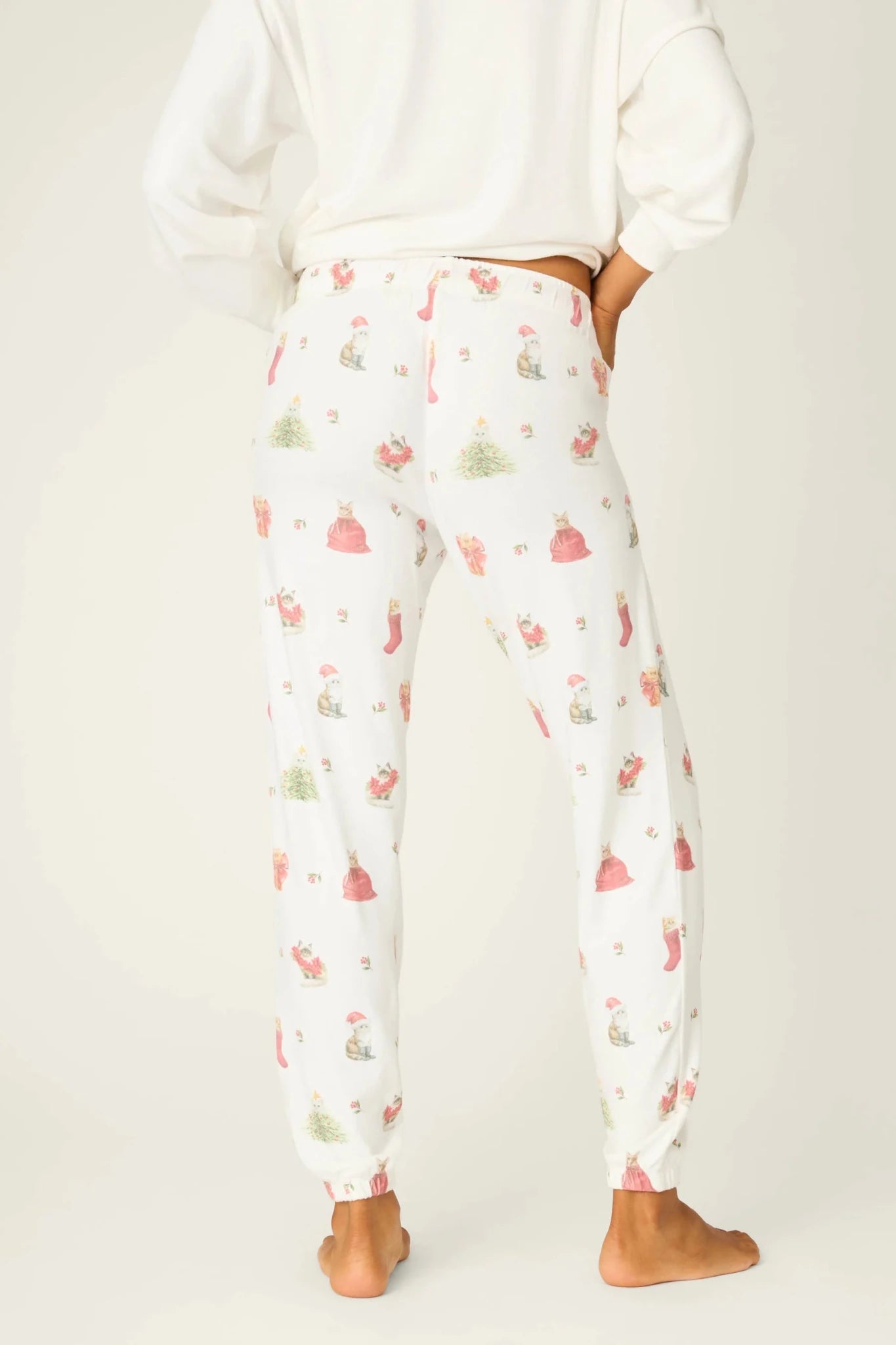 PJ Salvage Feline Festive Cat Print Banded PJ Pants as seen on Chloe Sims - Spoiled Brat