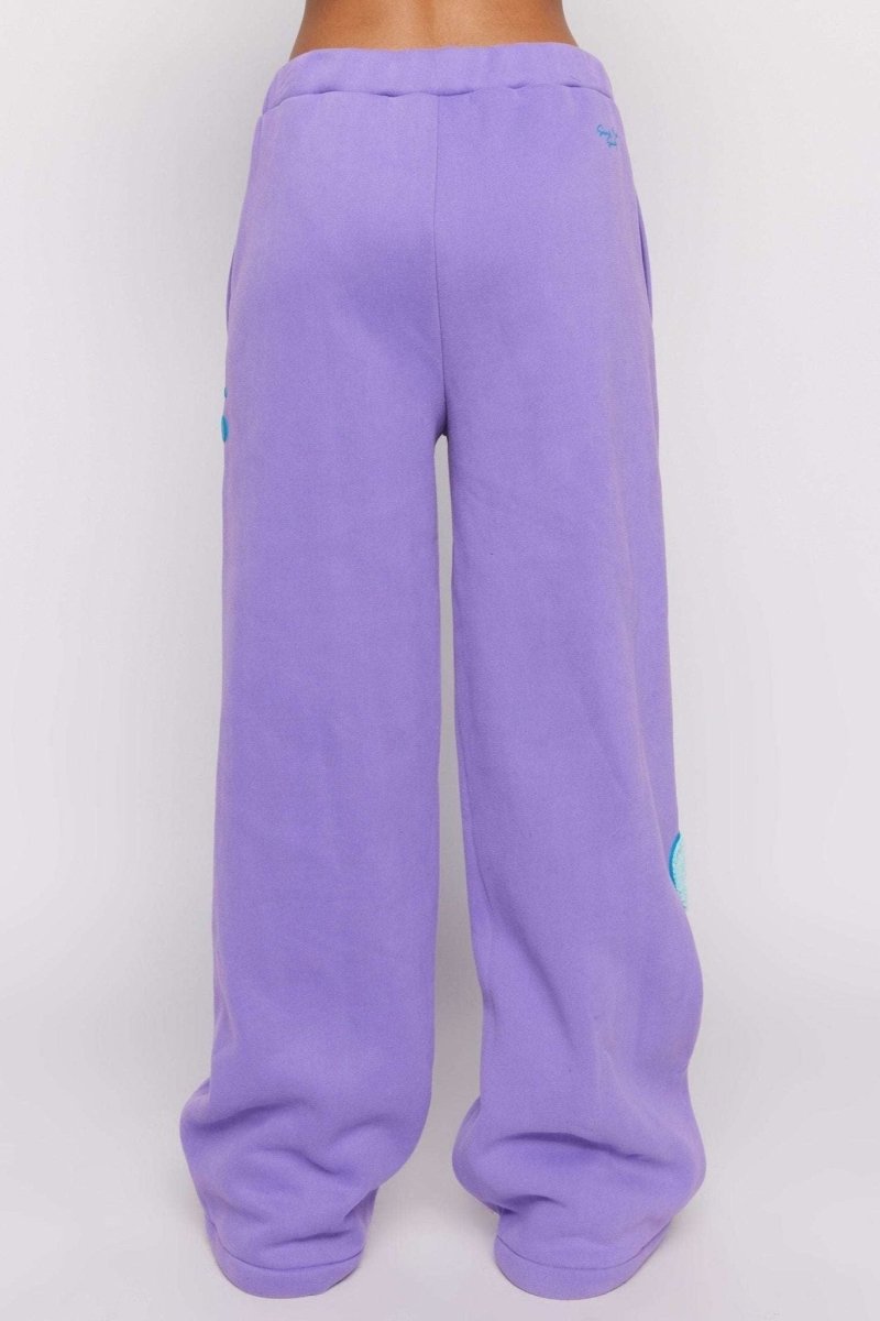 Shop Samii Ryan Samii Ryan Good Day SmileyWorld Sweatpants Sweatpants for women – premium loungewear and festival fashion at Spoiled Brat